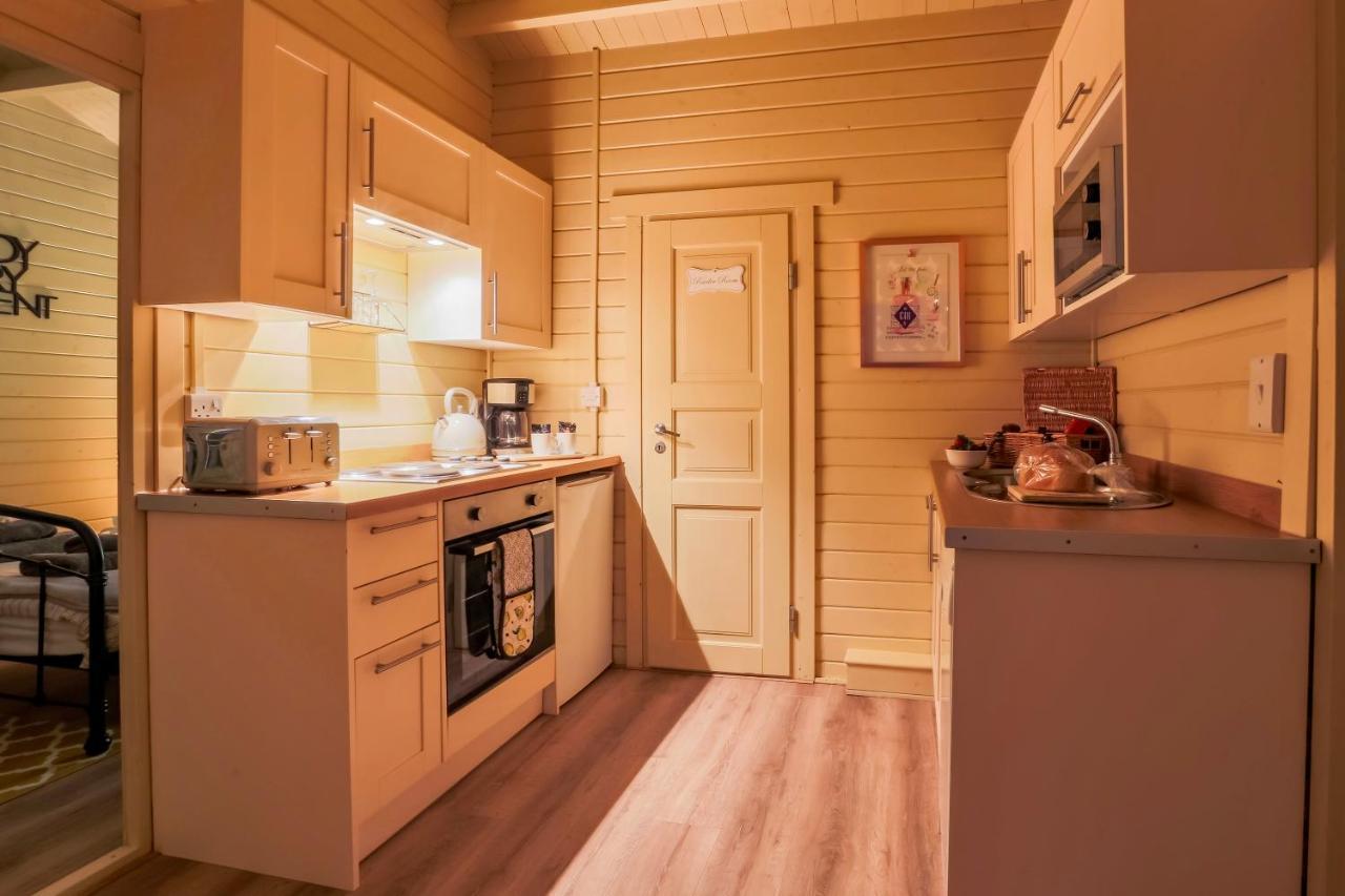 The Retreat Log Cabin 서드베리 외부 사진