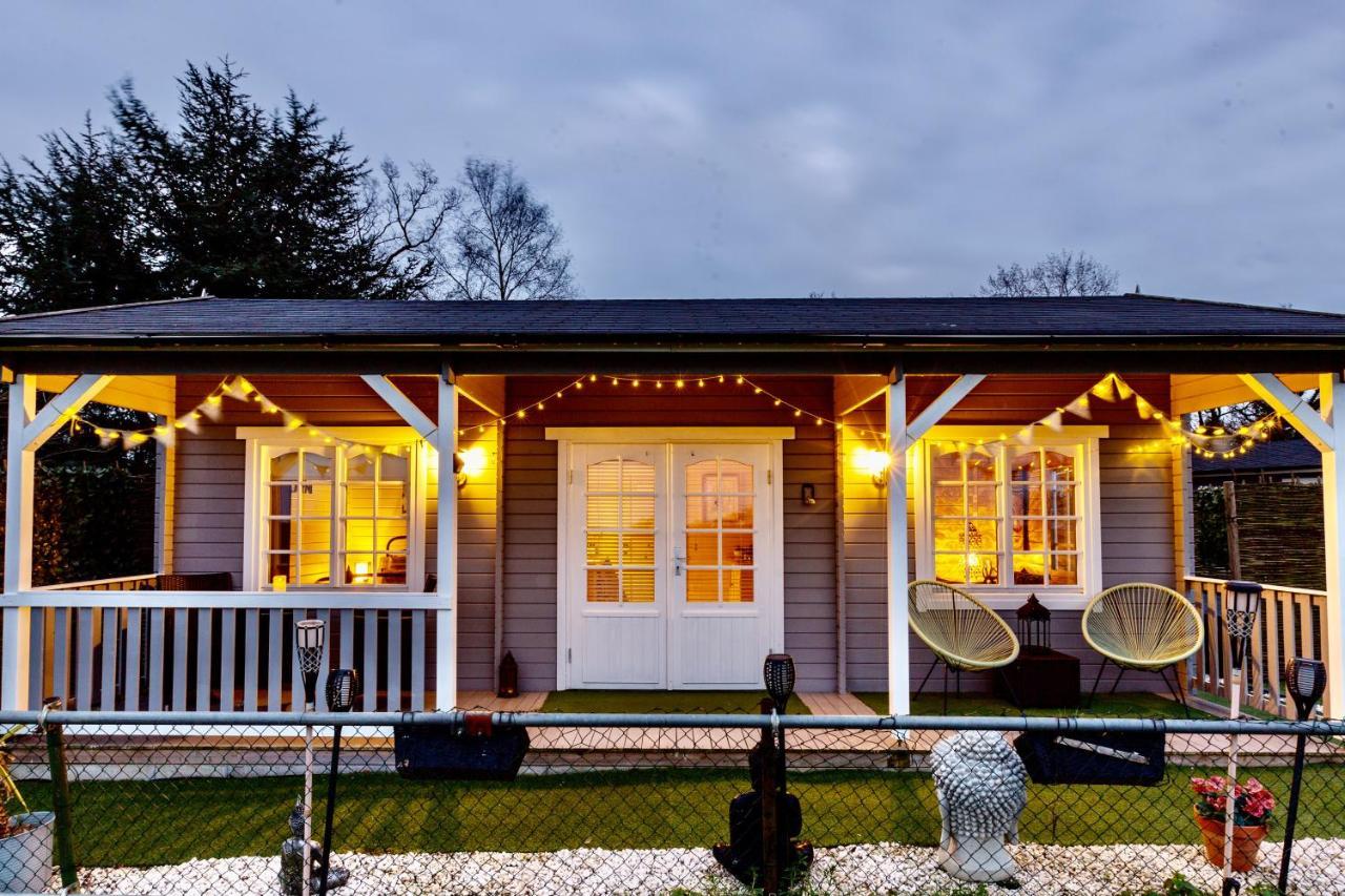 The Retreat Log Cabin 서드베리 외부 사진
