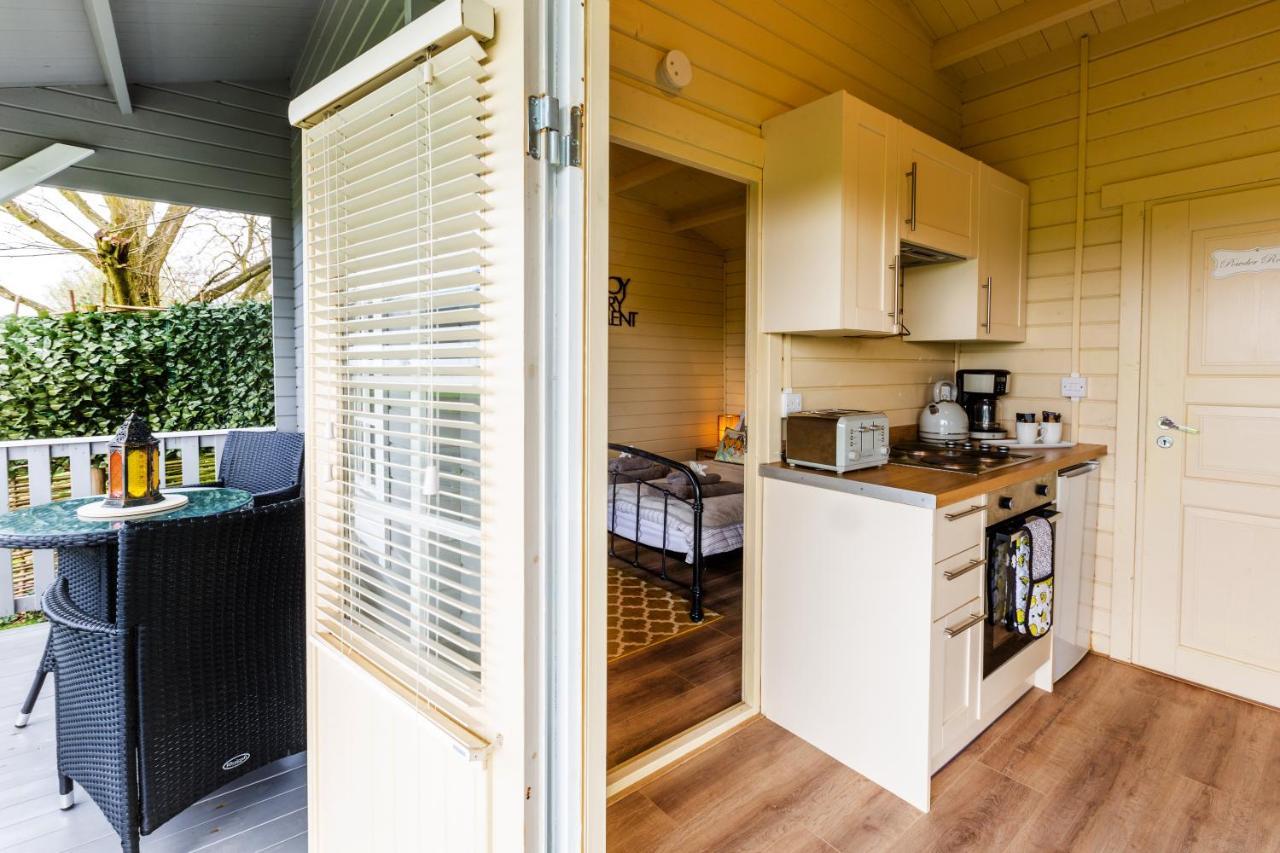 The Retreat Log Cabin 서드베리 외부 사진